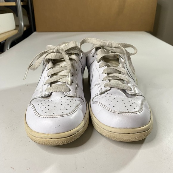 Nike Dunk Low Triple White Shoes Sneakers Women's 8 - Picture 2 of 8